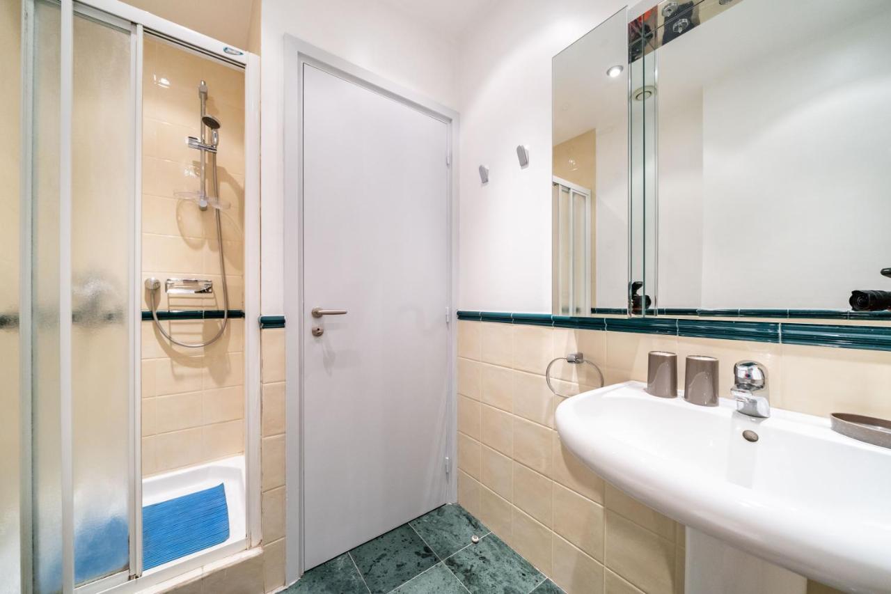 Palm Beach- Free Wifi- Parking- Sea View Cannes Esterno foto