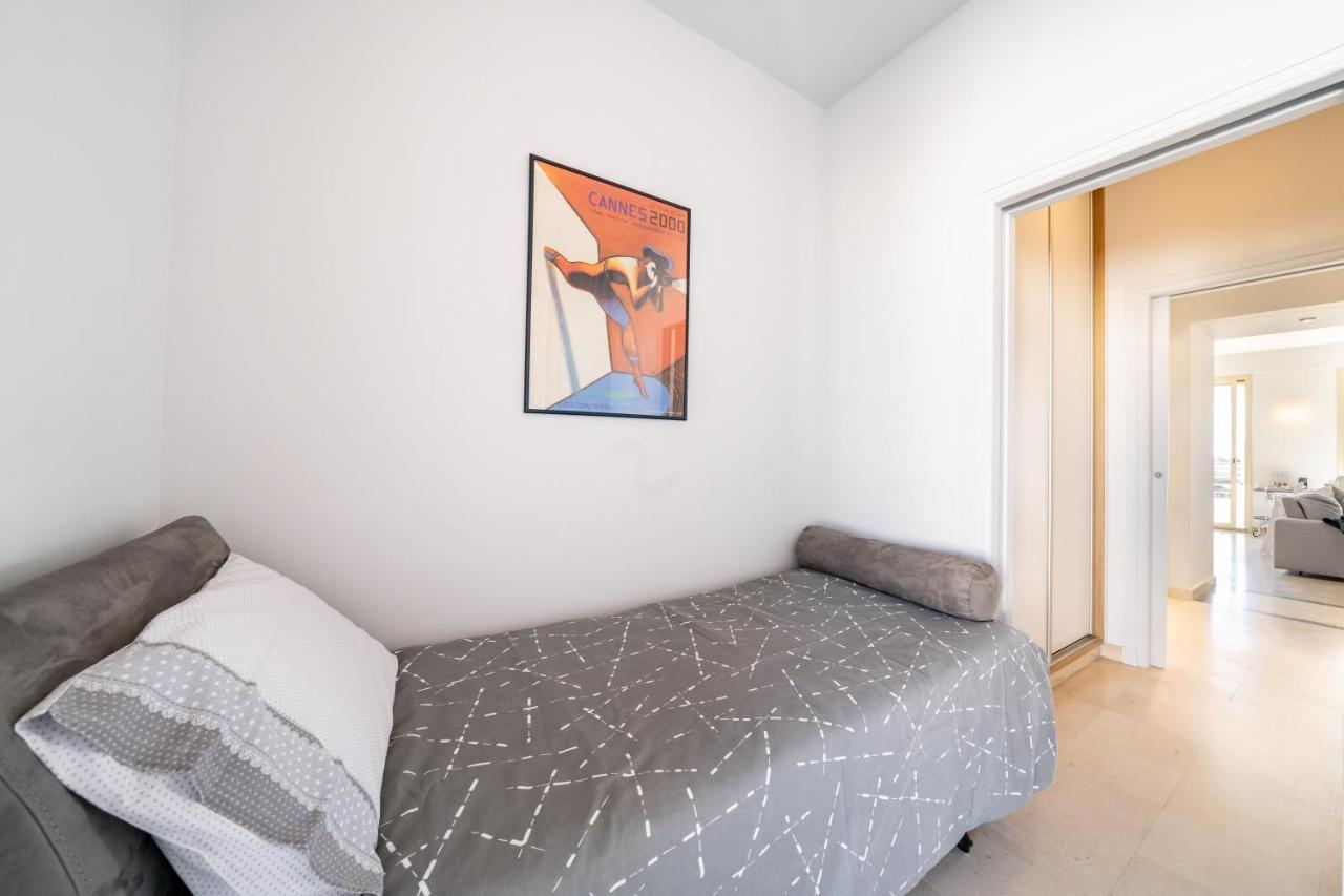 Palm Beach- Free Wifi- Parking- Sea View Cannes Esterno foto